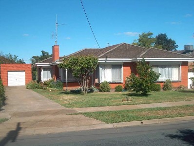 Lovely home in great street. Picture
