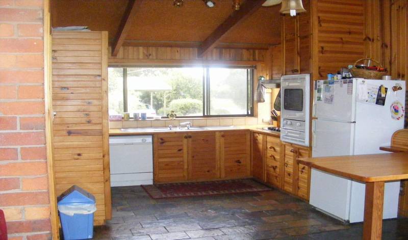 Appealing Brick Veneer Home Picture 3