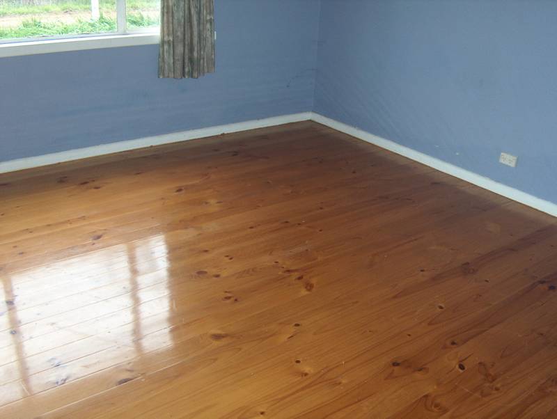 3 Bedroom home with rural outlook Picture 2