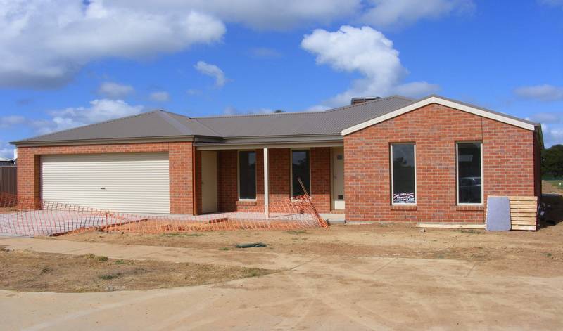 Brand New 3 Bedroom Picture 1