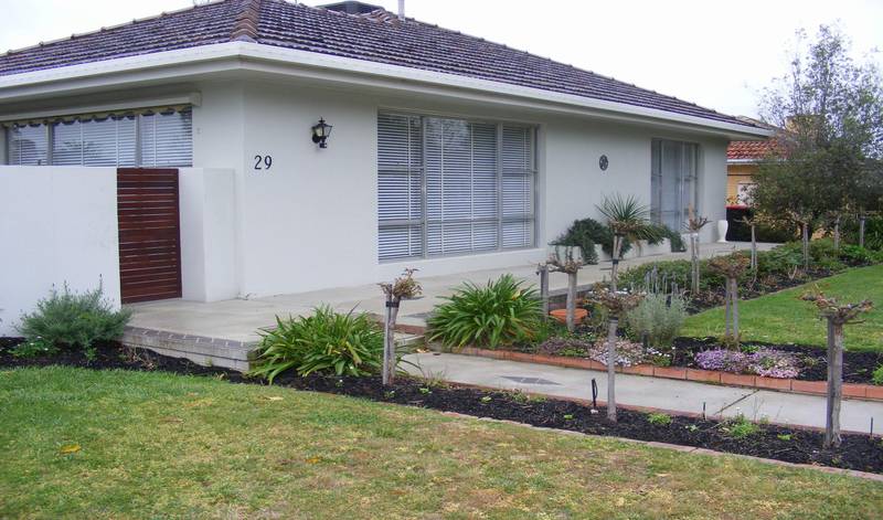 Charming 3 Bedrooms Picture 1