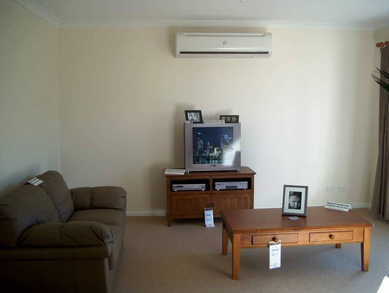 Central 3 BR Home - Good Shed Picture 2