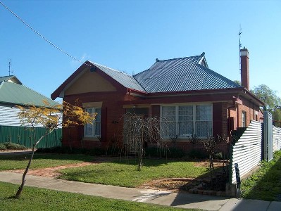 Large 4 BR Family home Picture Large 4 BR Family home Picture