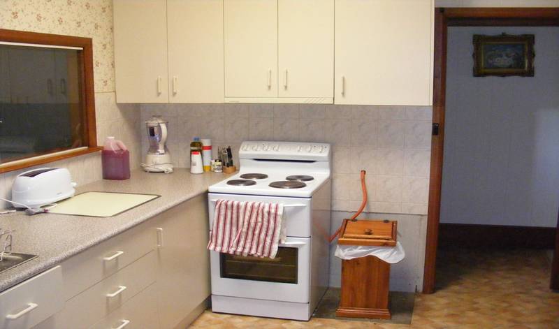 Low Maintenance Family Living Picture 2