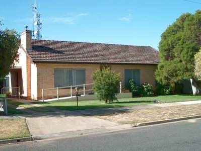 Central Home - Brick Veneer Picture Central Home - Brick Veneer Picture