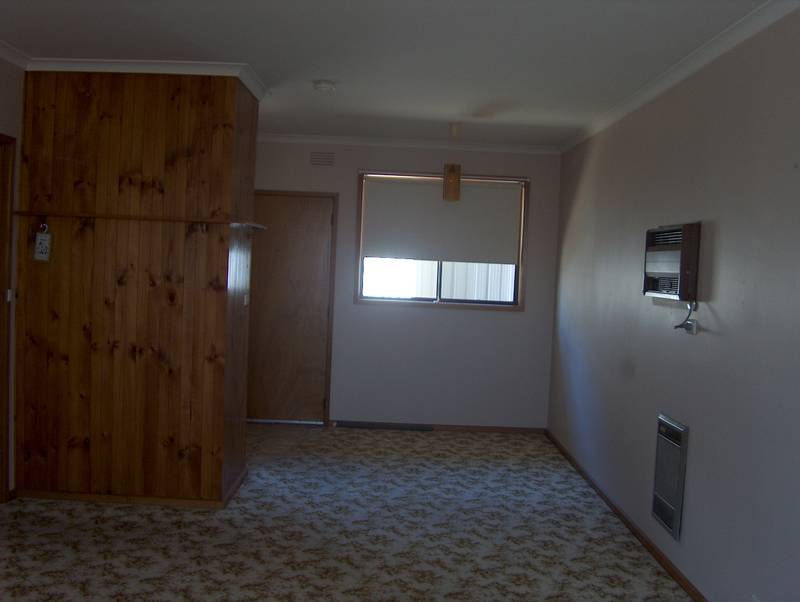 One bedroom unit Picture 3