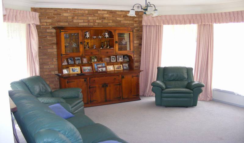 Quality Home & Quality Address Picture 3