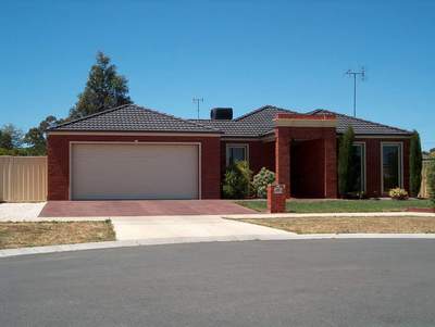 Executive Home! Picture 1