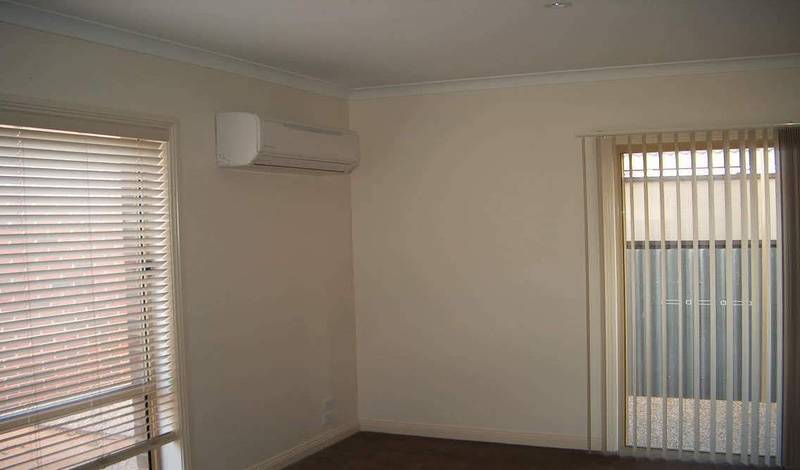 Quality Townhouse Picture 3