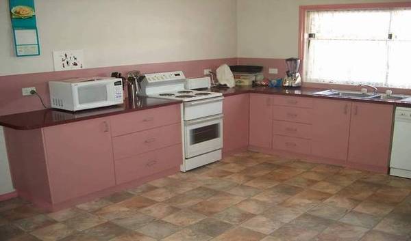 2 Homes in One Picture 3