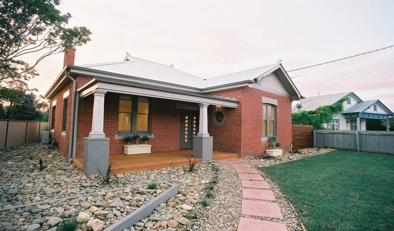 City Inspired, Country Living Picture 1