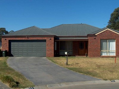 MODERN 3 BR BV WITH DOUBLE GARAGE Picture MODERN 3 BR BV WITH DOUBLE GARAGE Picture