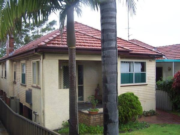 A WALK TO THE BEACH Picture 2