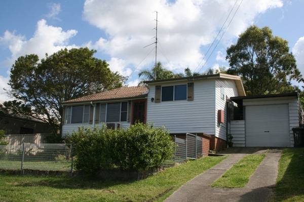 BIG BLOCK WITH DUAL OCCUPANCY POTENTIAL Picture 1