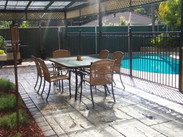 EXCEPTIONAL FAMILY HOME Picture 2