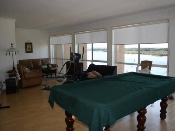 PENTHOUSE IN PARIS Picture 3