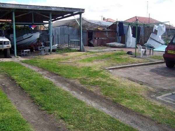 RENOVATE OR REDEVELOP Picture 3