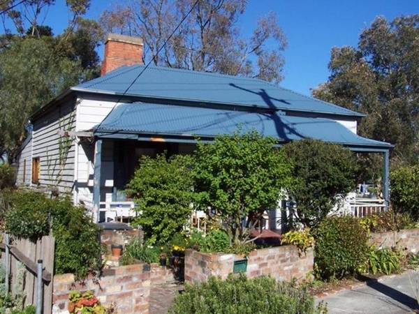 WHEN LOCATION MATTERS Picture 1