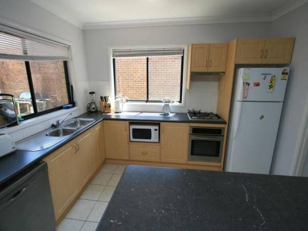 ZOOM IN ON THIS Picture 3