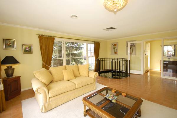 Tranquil Family Home Picture