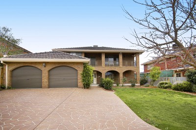 Family Proportions - 5 bedrooms + study Picture