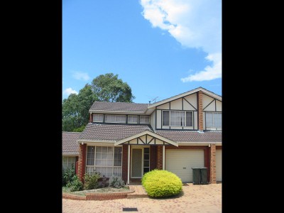 Perfect Location and ready to move in. Picture Perfect Location and ready to move in. Picture