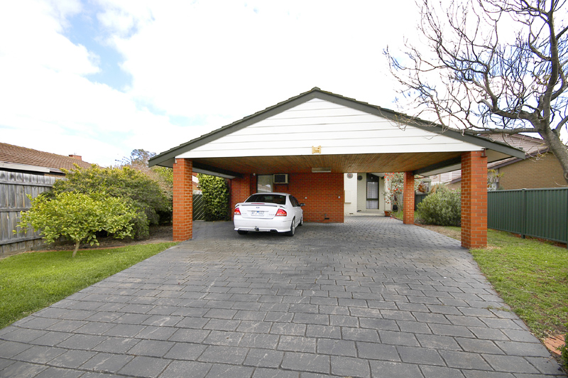 Full of Appeal... Picture 1