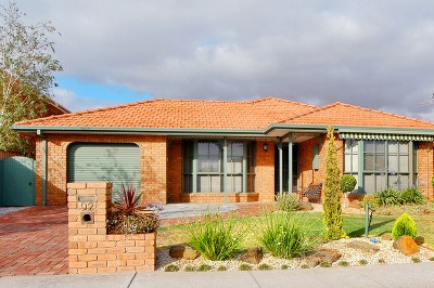 Bright, Modern and Spacious Picture Bright, Modern and Spacious Picture