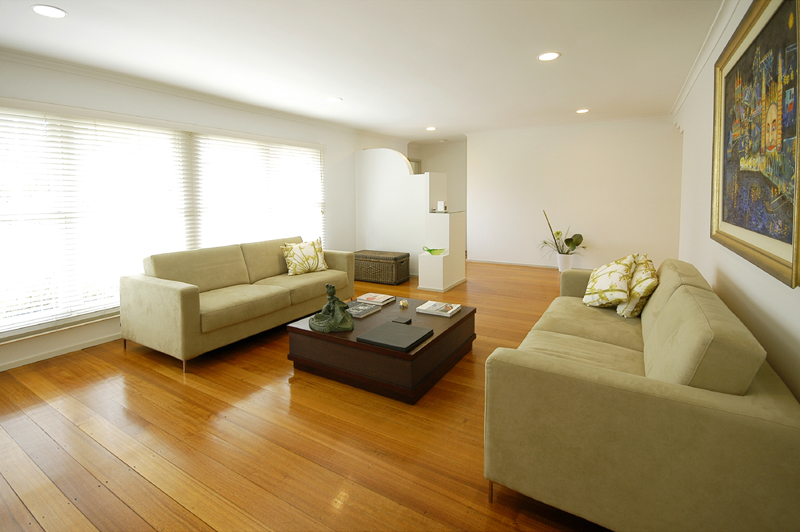 Stylishly updated and extended Picture 3