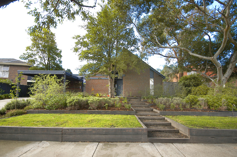 Family Flexibility with Captivating Warmth Picture 1