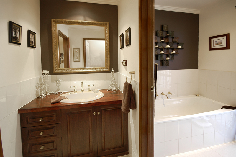 Family Flexibility with Captivating Warmth Picture 3