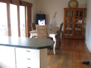 For the Modern Family in Keilor Picture 2