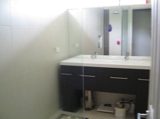 For the Modern Family in Keilor Picture 3