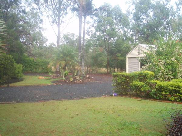 Lifestyle Property on Acreage Picture 2