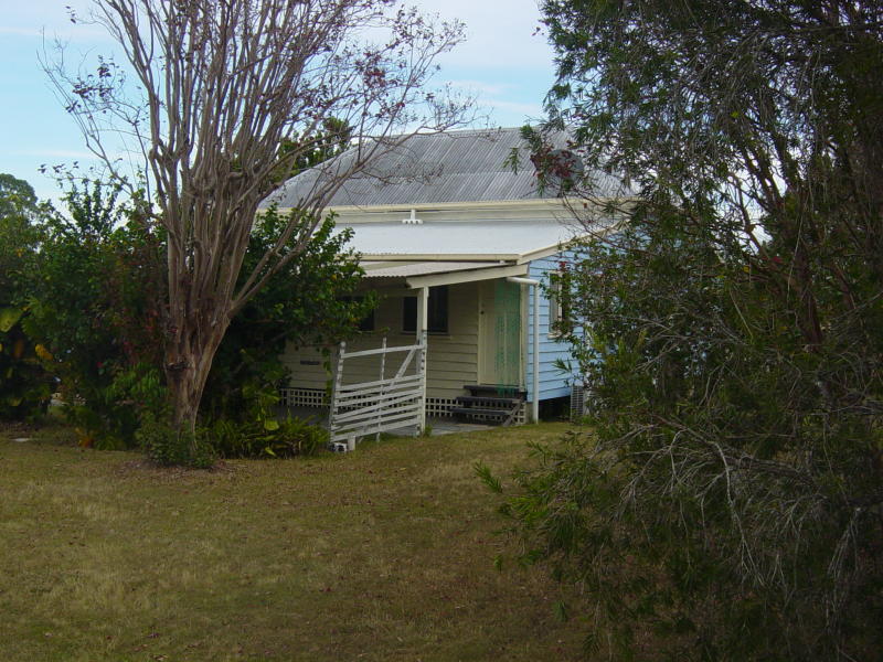 BEAUT RENTER OR FIRST HOME BUYER SPECIAL URGENT SALE NEEDED Picture 2