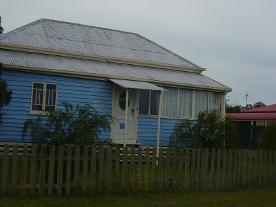 BEAUT RENTER OR FIRST HOME BUYER SPECIAL URGENT SALE NEEDED Picture