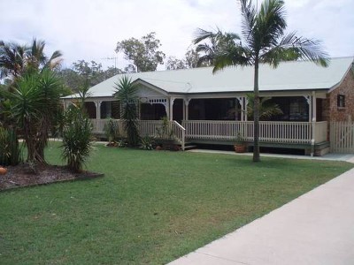 Country Charm Close to the Sea! Picture