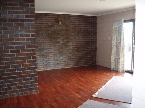 Acreage Close to Everything Picture Acreage Close to Everything Picture