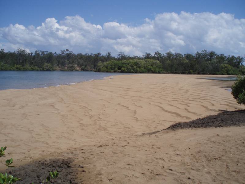 Won't Find a Cheaper Absolute Riverfront Block!! Picture 2