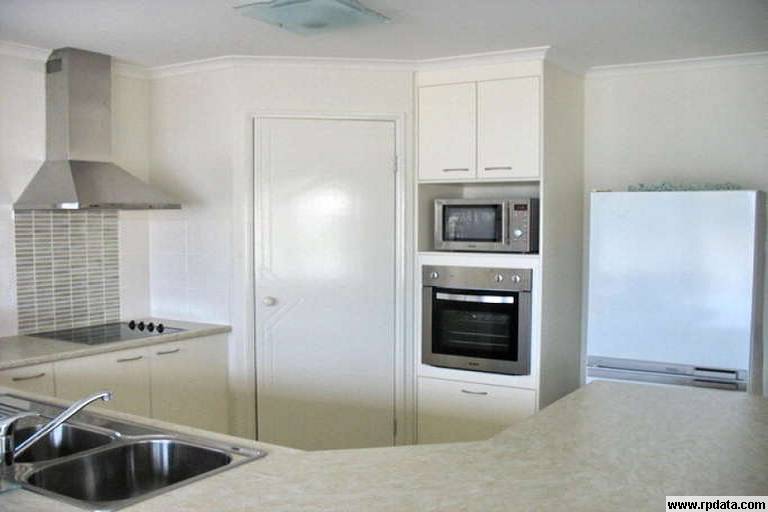 Executive Living Without the Price Tag! Picture Executive Living Without the Price Tag! Picture