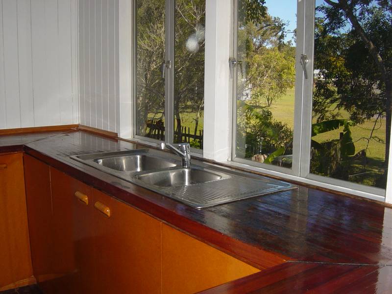 HIGH SET IN HOWARD Picture 2