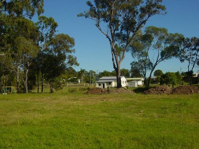 Howard 1233m2 Raised & Level Picture