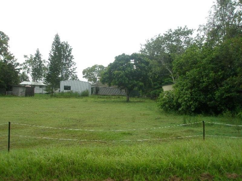 1/4 ACRE IN HOWARD Picture 3