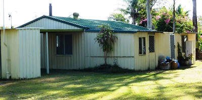 Shed home on 1/4 Acre, LOOK ONLY $118k Picture Shed home on 1/4 Acre, LOOK ONLY $118k Picture