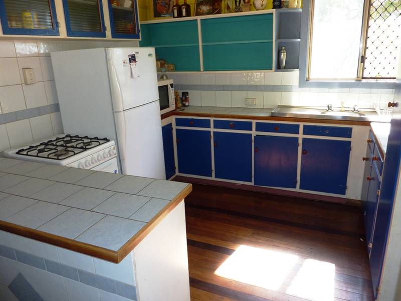 40 Acre Residence & Home Business Picture 2