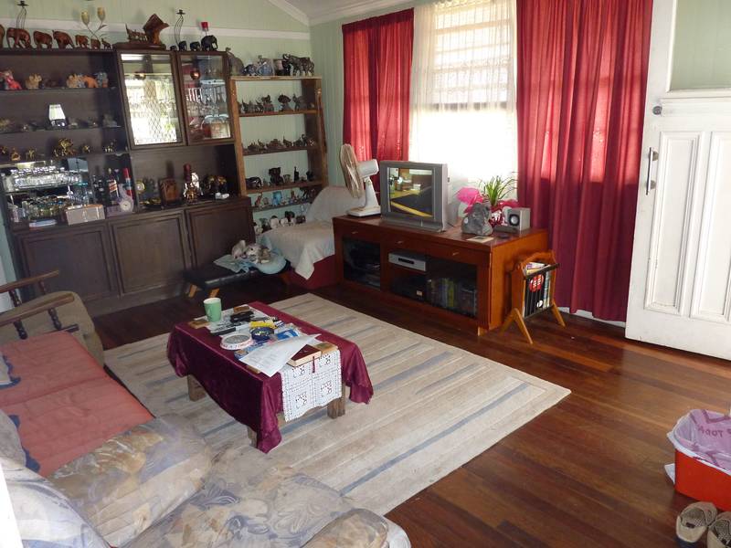 Great Buying at this $189,000 !!!! Picture 3