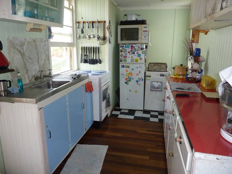 Great Buying at this $189,000 !!!! Picture 2