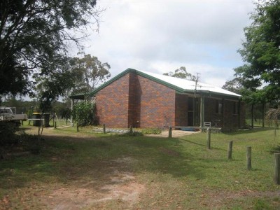 Acreage Lifestyle 5 Minutes to Town Picture