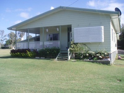 Seaside Home Picture