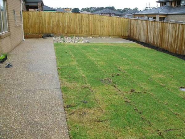 Modern 4 Bedroom home with study Picture